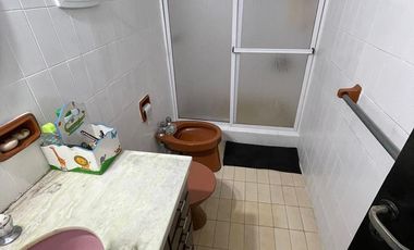 PH en venta de 2 ambientes con patio - Wilde