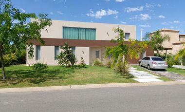 Casa - El Encuentro