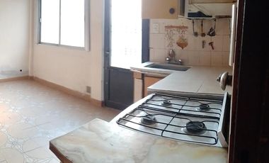 PH en venta - 4 Dormitorios 2 Baños - Cochera - 150Mts2 - Morón