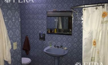 Venta inmueble:  local galpón dos departamentos  Wilde 23959