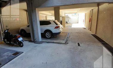 Cochera Céntrica en venta-Excelente ubicación