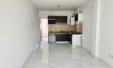 Departamento al Frente