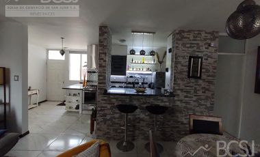 Casa en venta en Capital Bª Los Paraisos