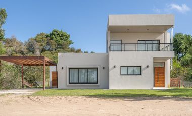 Casa , Venta , Costa Esmeralda , Barrio Ecuestre , lote 150