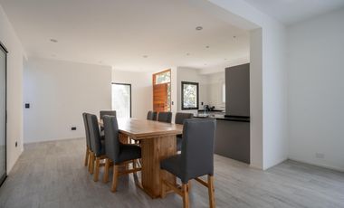 Casa , Venta , Costa Esmeralda , Barrio Ecuestre , lote 150
