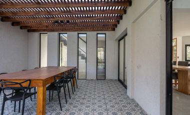 Casa , Venta , Costa Esmeralda , Barrio Ecuestre , lote 150