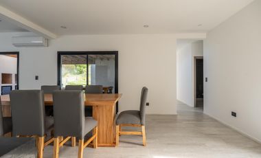 Casa , Venta , Costa Esmeralda , Barrio Ecuestre , lote 150
