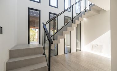 Casa , Venta , Costa Esmeralda , Barrio Ecuestre , lote 150