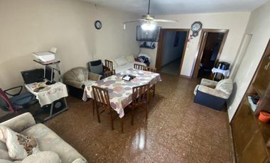 Vivienda multifamiliar a la venta en San Fernando.