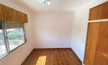 Vivienda multifamiliar a la venta en San Fernando.