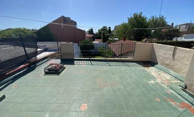 Vivienda multifamiliar a la venta en San Fernando.