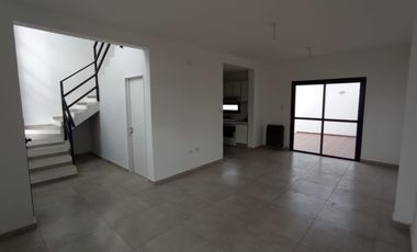 Casa en venta en Docta , entre y 6 cuotas , a estrenar