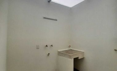 CASA EN RENTA DENTRO DE COTO MAGMA, COLLI URBANO