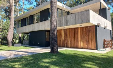 Casa en Isla del Golf Pinamar 