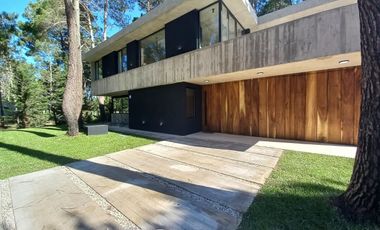 Casa en Isla del Golf Pinamar 