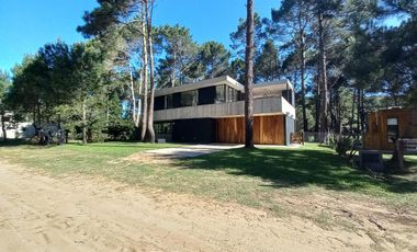 Casa en Isla del Golf Pinamar 