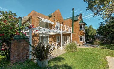 Casa 4 dormitorios en barrio cerrado Green Village Fisherton