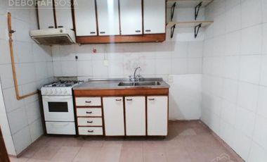Venta Departamento 3 ambientes con patio propio! Corredor Maipú - Vicente Lopez
