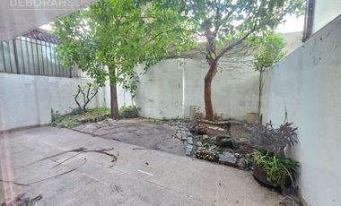 Venta Departamento 3 ambientes con patio propio! Corredor Maipú - Vicente Lopez