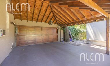 Casa en venta en Monte Grande - zona residencial