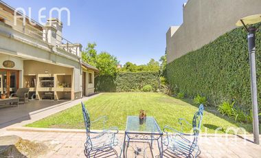 Casa en venta en Monte Grande - zona residencial