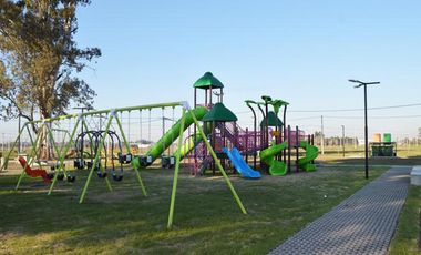 Terreno en esquina en EcoPueblo, Alvear