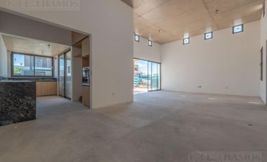 Casa en venta en el Barrio Vistas, PUERTOS / ESCOBAR
