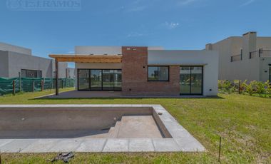 Casa en venta en el Barrio Vistas, PUERTOS / ESCOBAR