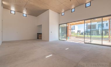 Casa en venta en el Barrio Vistas, PUERTOS / ESCOBAR