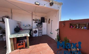 3 ambientes con patio sin expensas