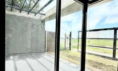 Venta casa de 2 dormitorios con piscina en EcoTierra, Pueblo Esther