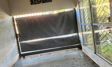 Chalet  muy buen barrio cercano a importante avenida