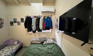 Departamento PH tres ambientes planta baja con cochera en Venta en Bernal