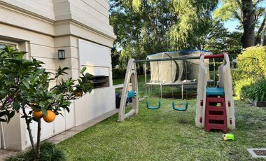 Departamento tipo Casa en venta - 3 Dorm en Suite - Terrazas - Pileta - Acassuso