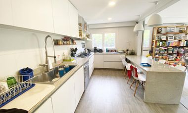 Departamento tipo Casa en venta - 3 Dorm en Suite - Terrazas - Pileta - Acassuso