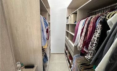 SE VENDE CASA EN LA CEJA EN UNIDAD CERRADA AGUA FRESCA CERCA AL VIVA