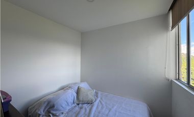 Vendo apartamento con hermosa vista verde