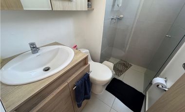 Vendo apartamento con hermosa vista verde