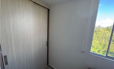 Vendo apartamento con hermosa vista verde