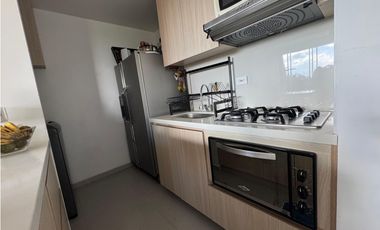 Vendo apartamento con hermosa vista verde