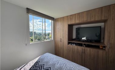 Vendo apartamento con hermosa vista verde
