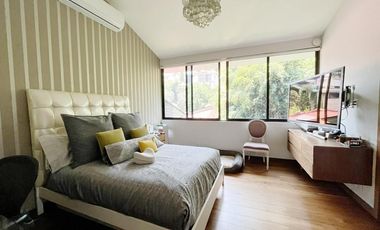 VENTA CASA AMUEBLADA BOSQUES DE LAS LOMAS