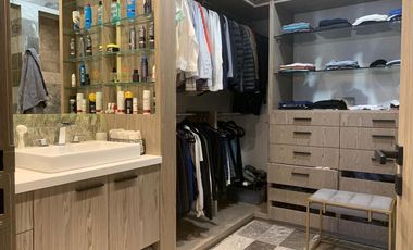 VENDO HERMOSA CASA AMUEBLADA DE SUPER LUJO EN INTERLOMAS