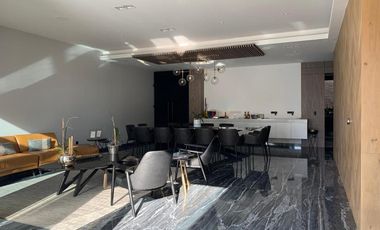 VENDO HERMOSA CASA AMUEBLADA DE SUPER LUJO EN INTERLOMAS
