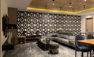 VENDO HERMOSA CASA AMUEBLADA DE SUPER LUJO EN INTERLOMAS