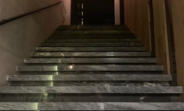 VENDO HERMOSA CASA AMUEBLADA DE SUPER LUJO EN INTERLOMAS