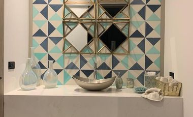 VENDO HERMOSA CASA AMUEBLADA DE SUPER LUJO EN INTERLOMAS
