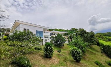 Casa campestre en venta en condominio - Dapa Yumbo Cali Valle Colombia