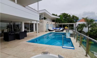 Casa campestre en venta en condominio - Dapa Yumbo Cali Valle Colombia