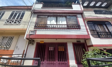 Casa en venta en Parque Industrial Zona D - Pereira, Risaralda